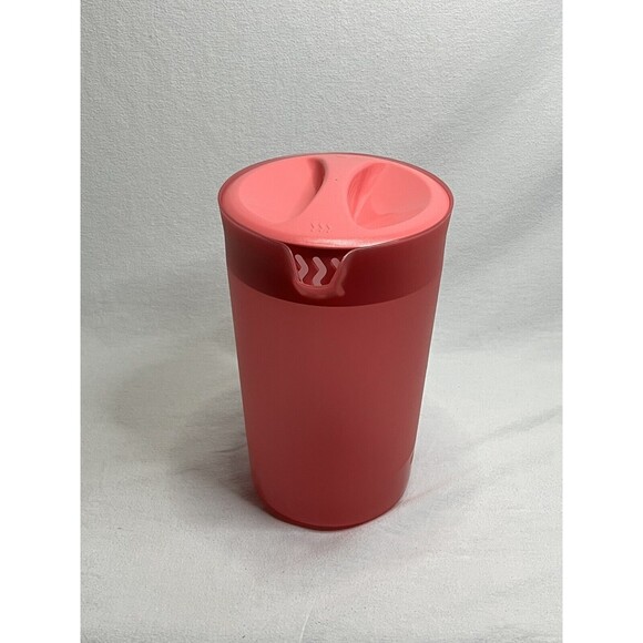 Vintage Rubbermaid Pink 1 Gallon Large Pitcher - Made In USA - Pre Owned - Picture 2 of 7